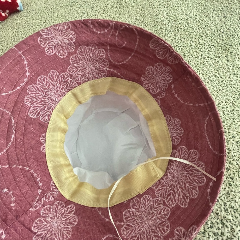 Hat - Picture 3 of 3